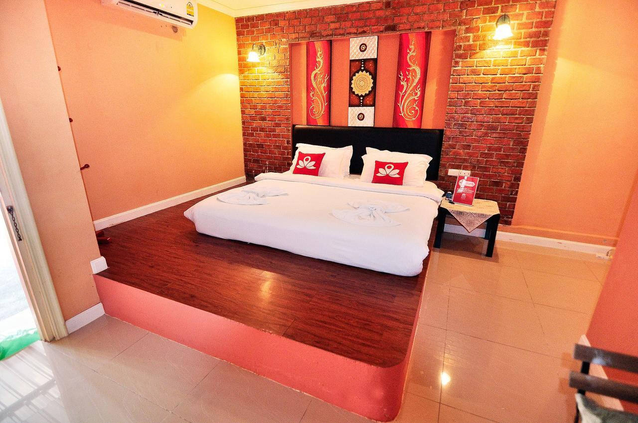 Zen Rooms Ladprao Soi 71 Bangkok Buitenkant foto
